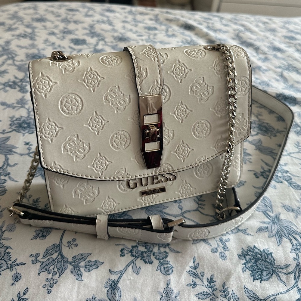 Guess Peony White Crossbody Purse